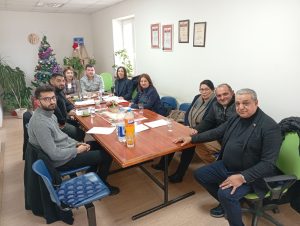 Read more about the article Радни састанак у Алибунару о решавању проблема прикључења Рома на водовод у Николинцима